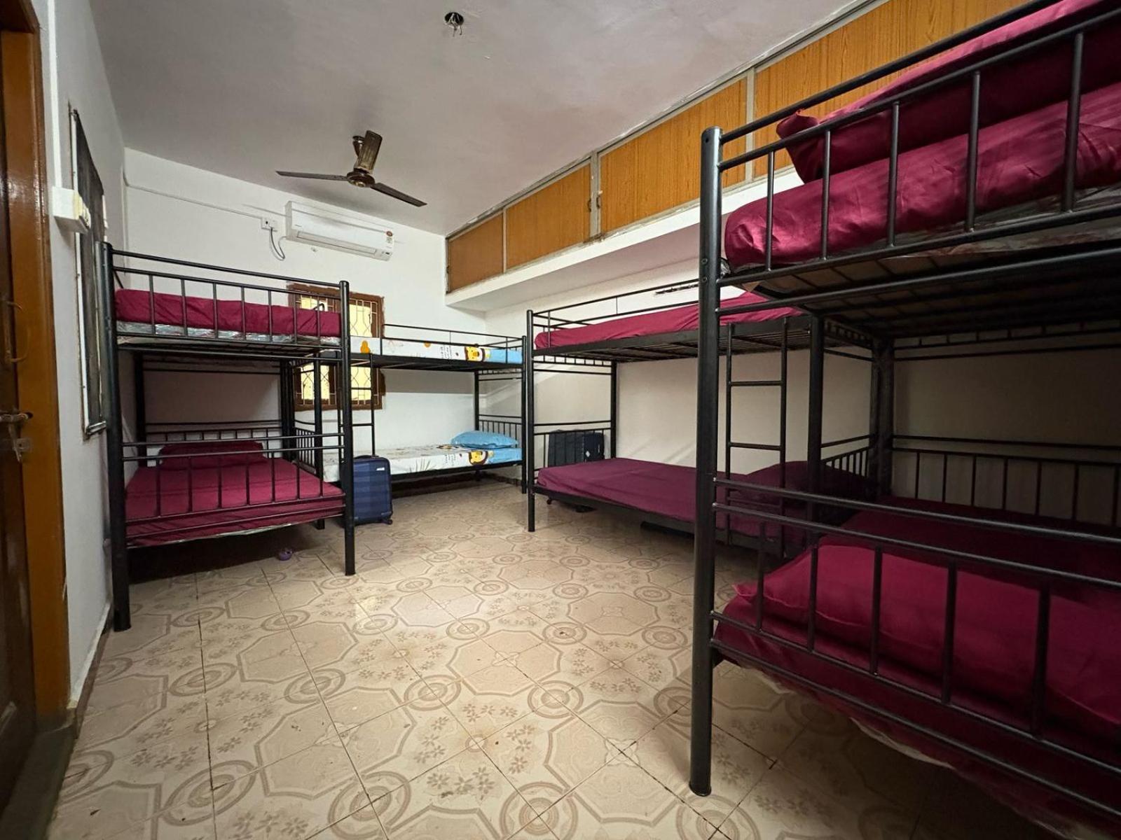 Hostel Madras Eksteriør bilde